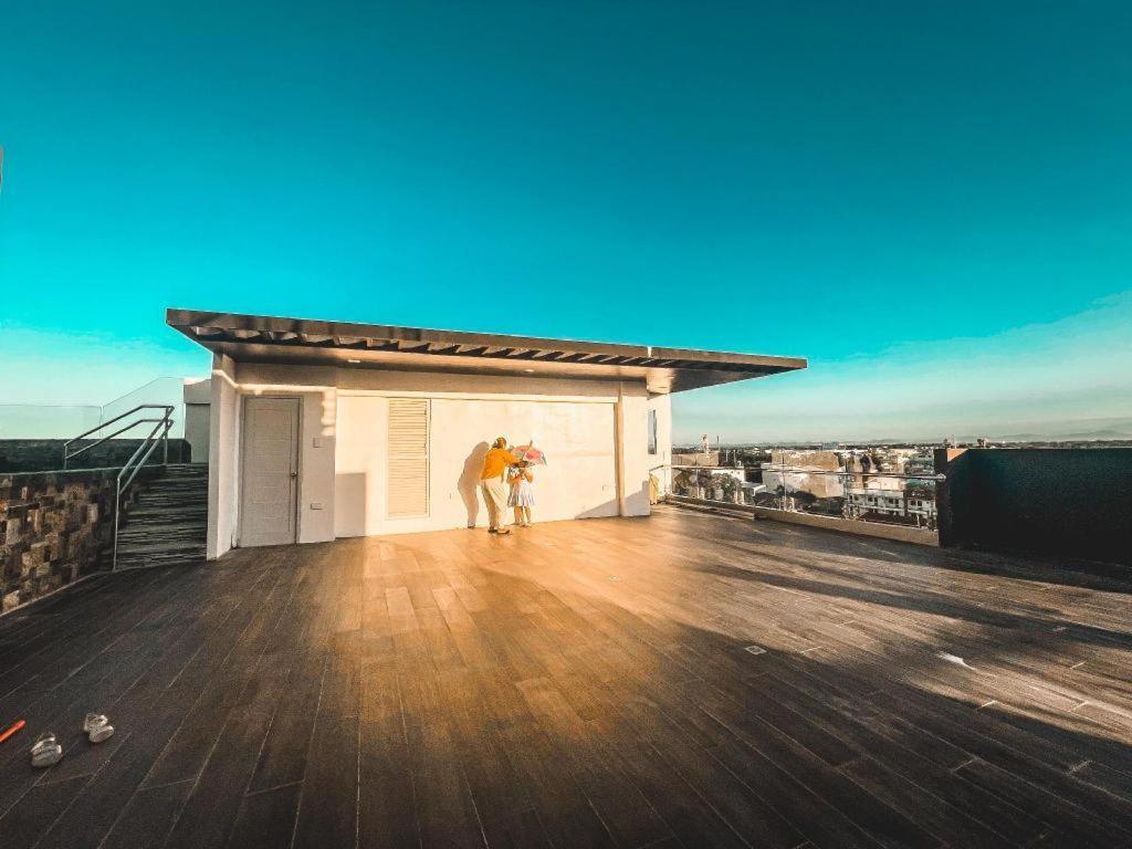 Lavero Suites Kalibo Esterno foto